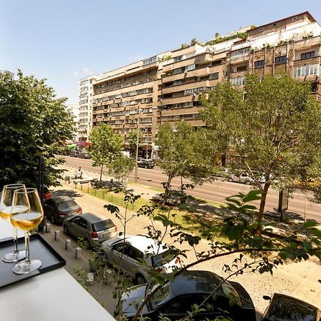 Downtown Oasis: Central Apartments With Cozy Charm Bukarest Exteriör bild