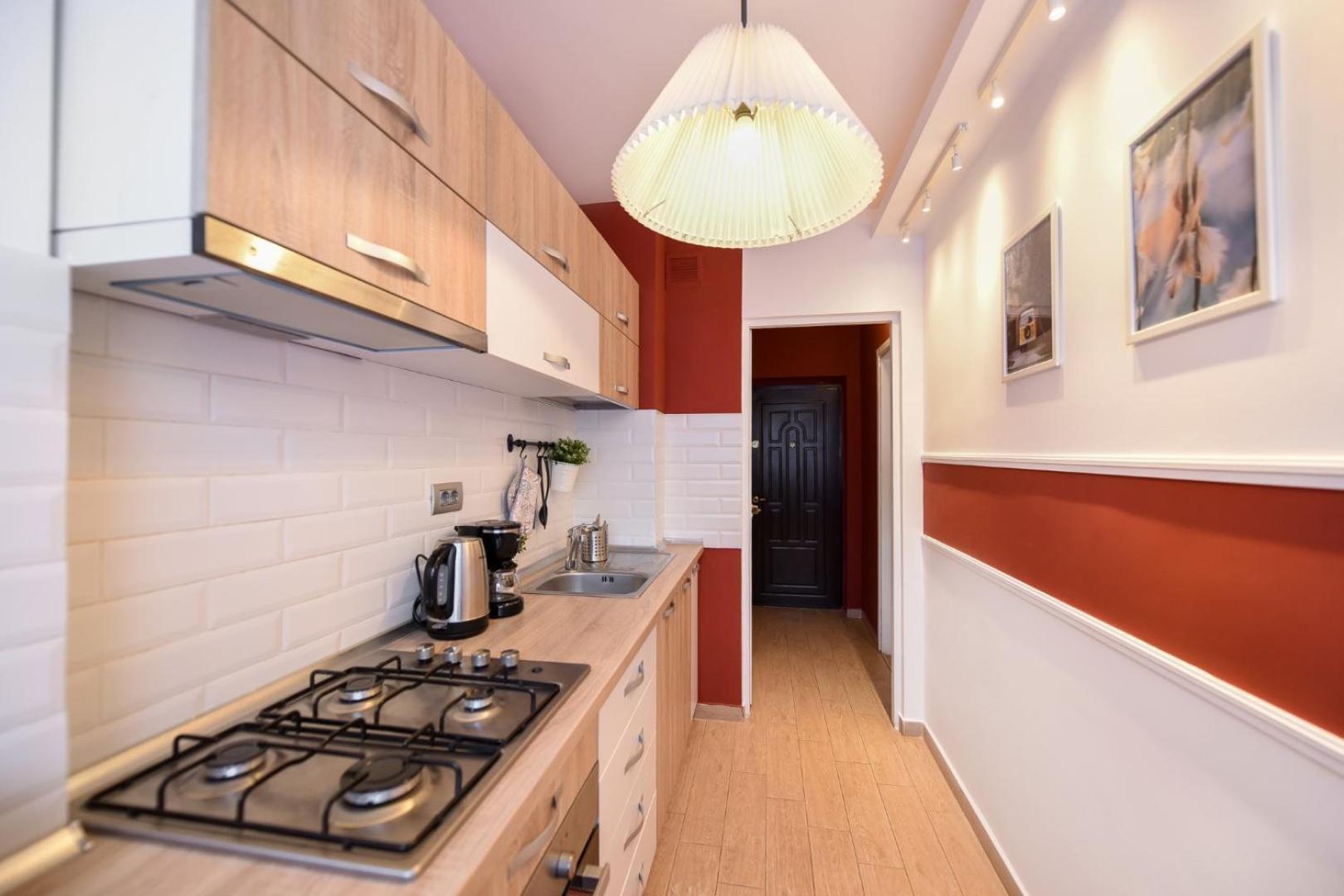 Downtown Oasis: Central Apartments With Cozy Charm Bukarest Rum bild